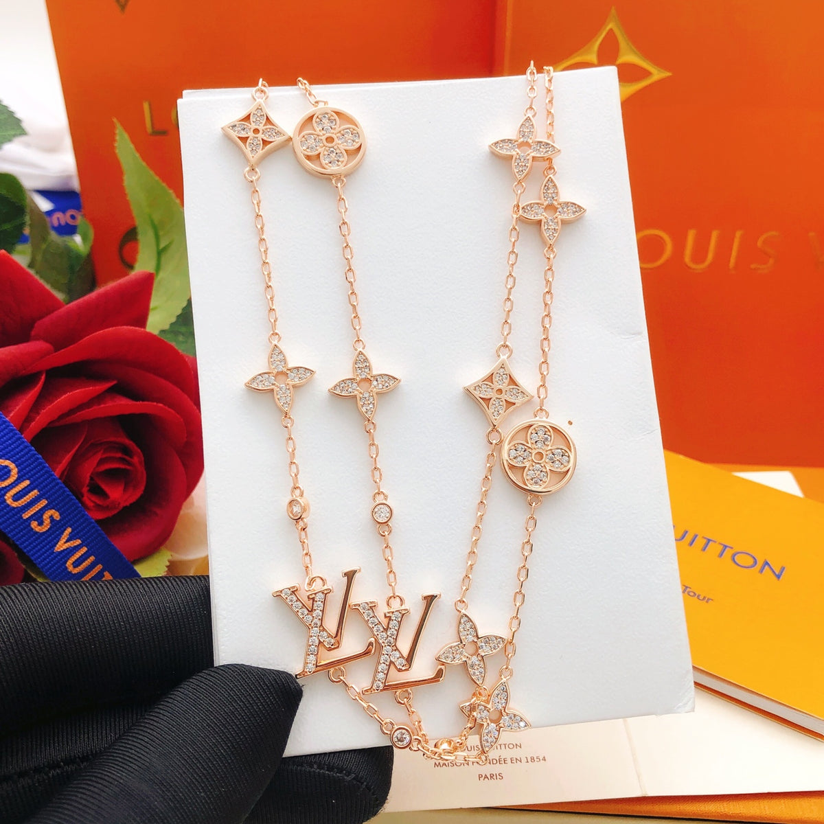 Geometric Emblem Pendant Necklace in Rose-Gold-Tone – Rose Gold Detail – Design 006 side detail