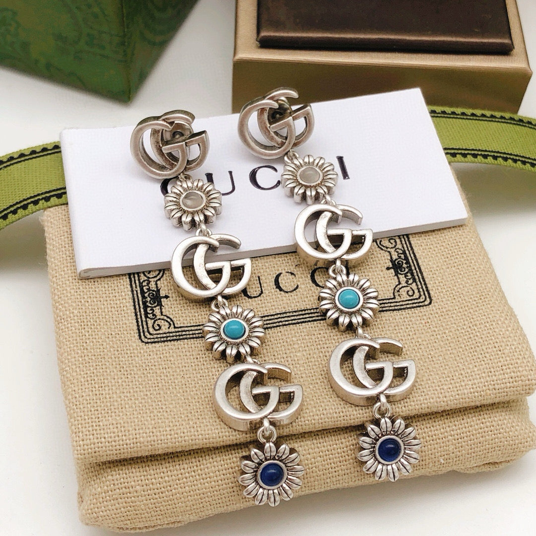 Floral Stud Earrings in Polished Metal-Tone – Design 008 main product view