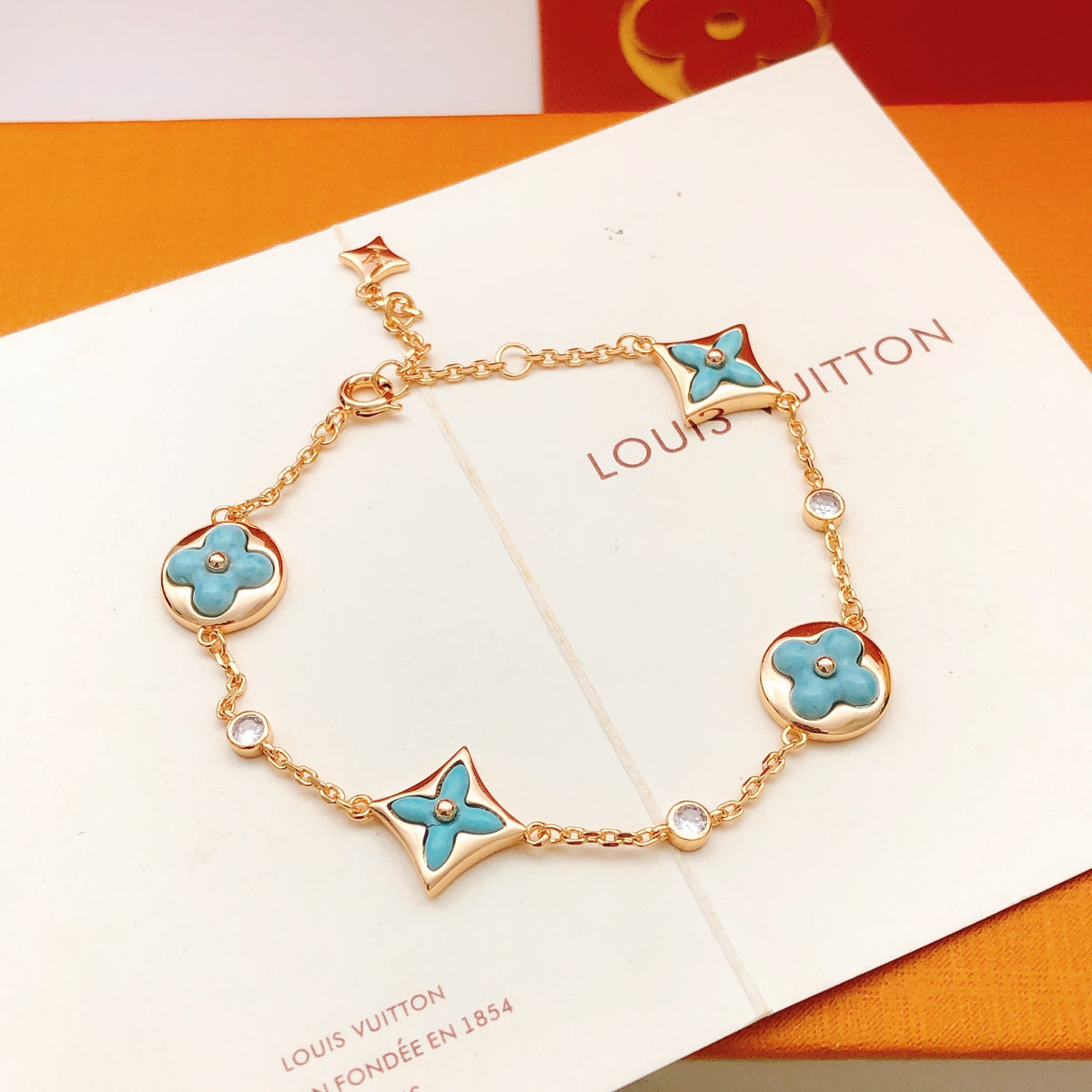 Geometric Emblem Bracelet in Rose-Gold-Tone – Rose Gold Detail – Design 017 close-up detail
