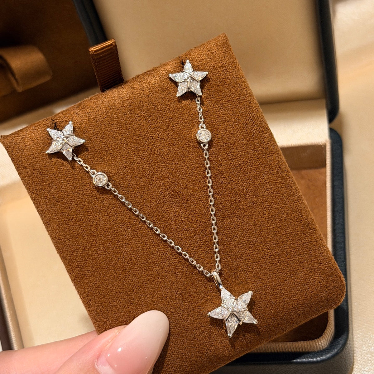 Signature Emblem Crystal-Accent Pendant Necklace – Design 027 side detail