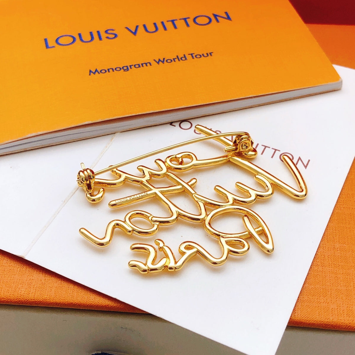 Geometric Emblem Brooch in Gold-Tone – Design 005 detail view