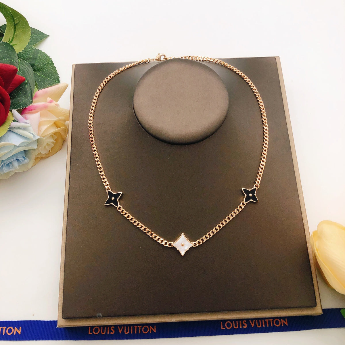 Geometric Emblem Pendant Necklace in Rose-Gold-Tone – Rose Gold Detail – Design 016 main product view