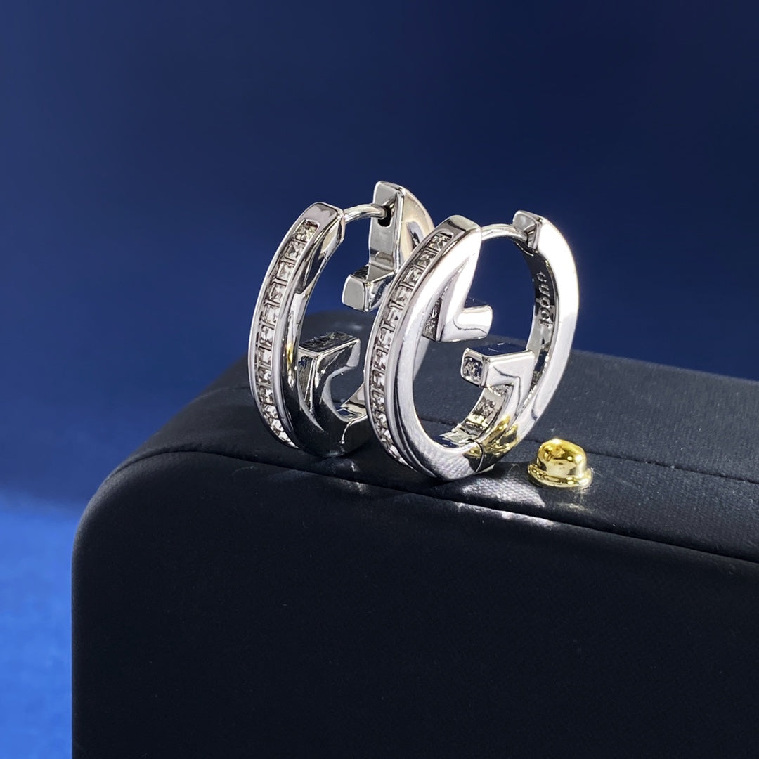 Double-G Emblem Statement Earrings in Silver-Tone – Design 003 front product view