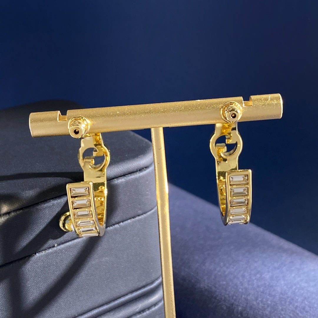 Double-G Emblem Statement Earrings in Gold-Tone – Design 002 styled product view