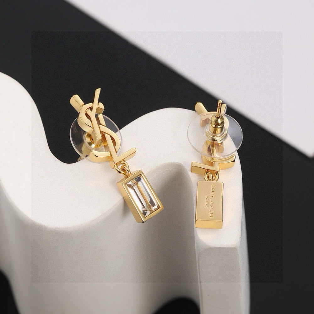 Geometric Emblem Stud Earrings in Gold-Tone – Design 006 close-up detail