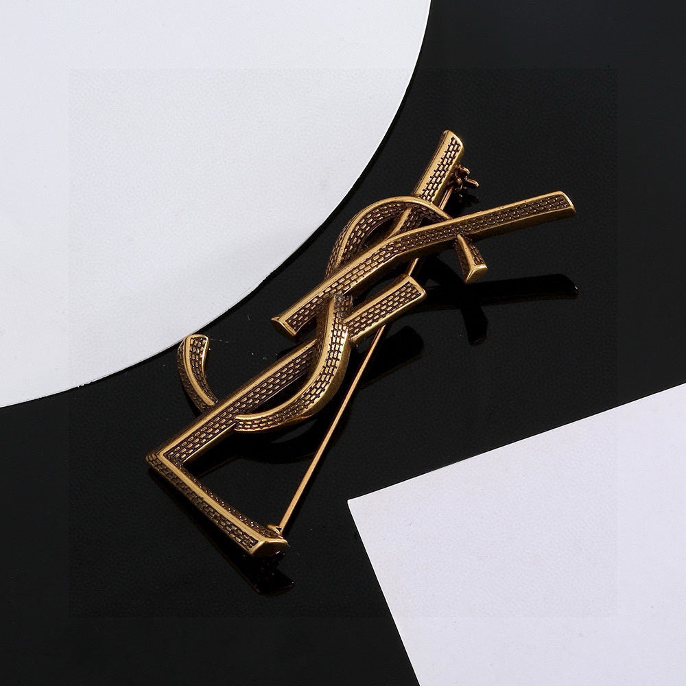 Geometric Emblem Brooch in Polished Metal-Tone – Design 009 main product view