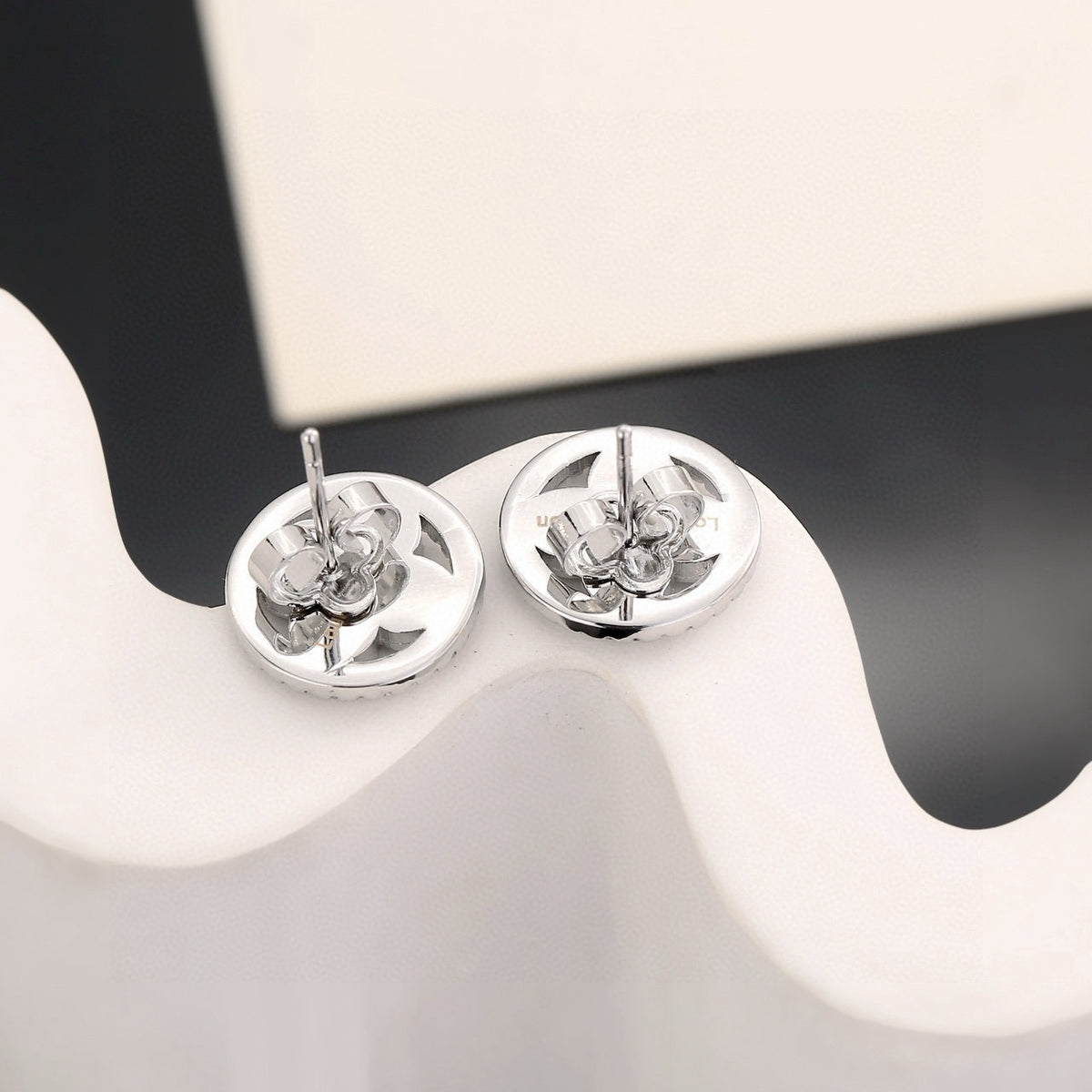Geometric Emblem Stud Earrings in Polished Metal-Tone – Design 017 side detail