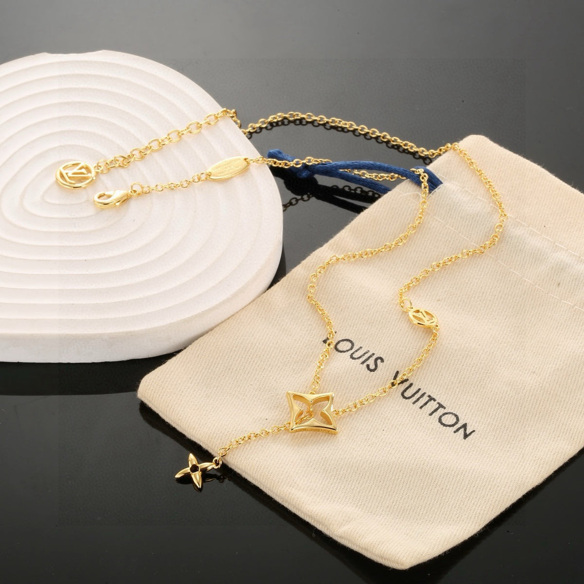 Clover Pendant Necklace in Polished Metal-Tone – Clover Detail – Design 005 front product view