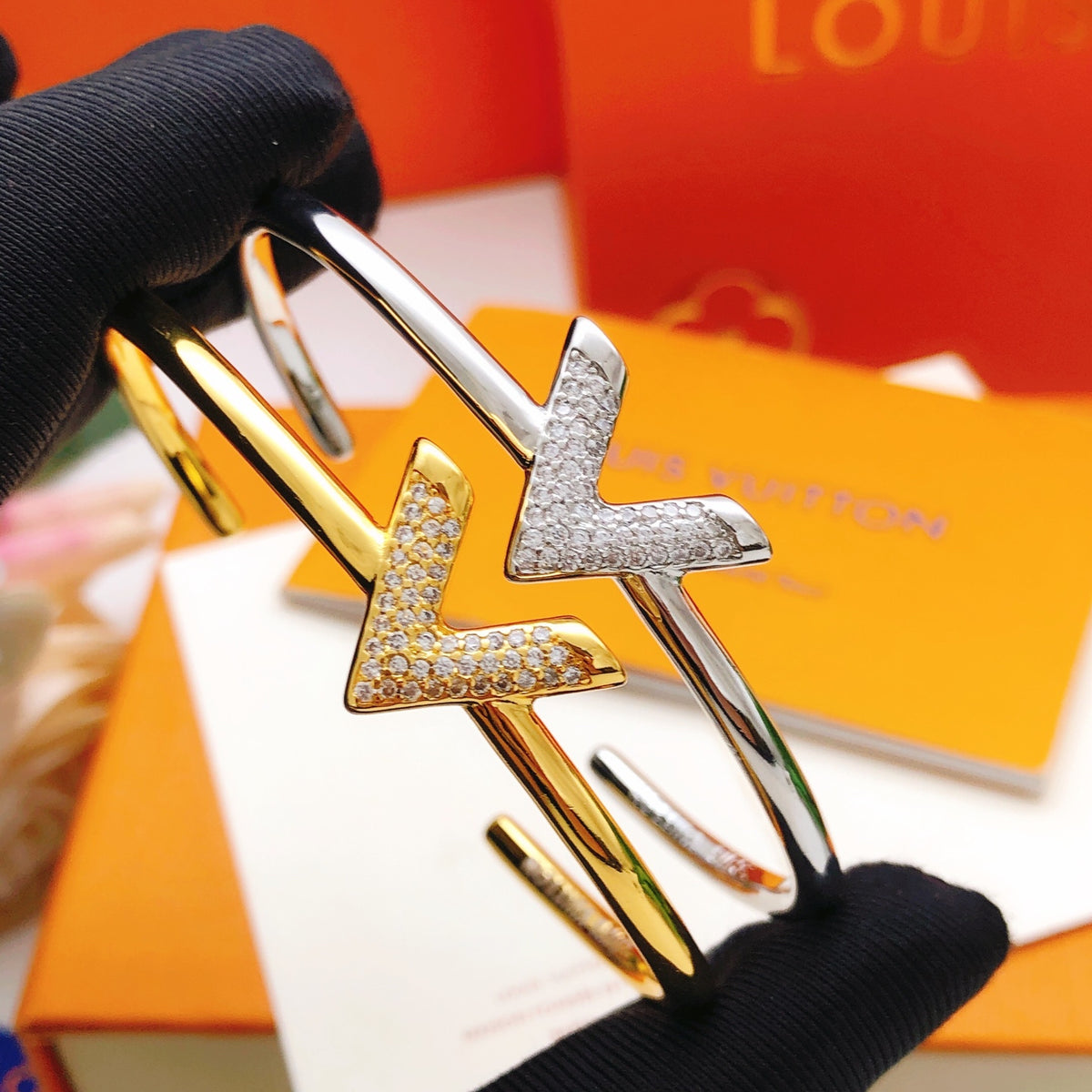 Geometric Emblem Bangle in Gold-Tone – Design 003 main product view