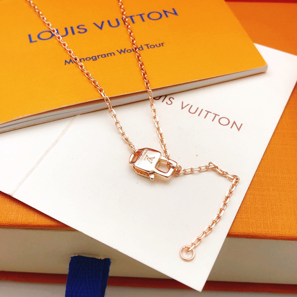 Geometric Emblem Pendant Necklace in Rose-Gold-Tone – Rose Gold Detail – Design 009 detail view
