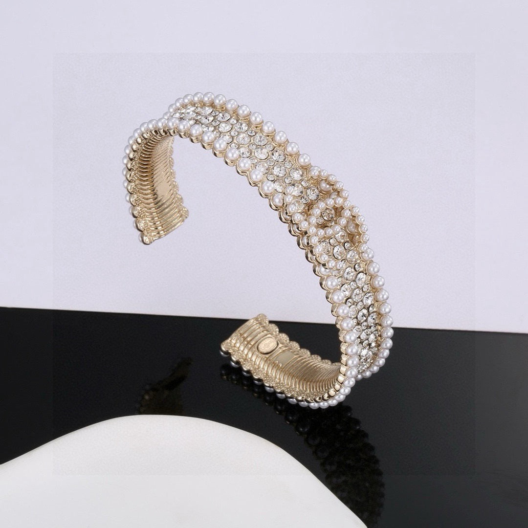 Pearl Bangle in Polished Metal-Tone – Pearl Detail – Design 002 styled product view