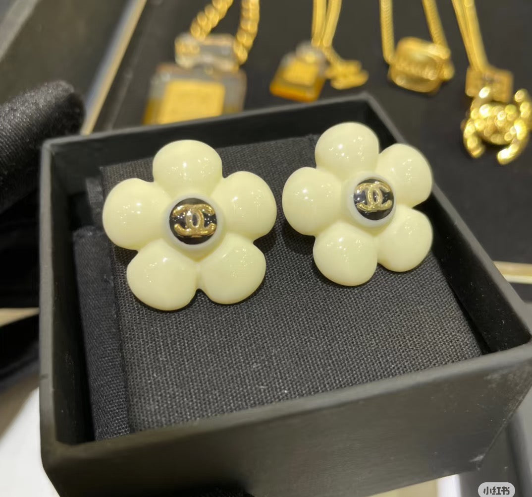 Camellia Stud Earrings in Polished Metal-Tone – Camellia Detail – Design 031 close-up detail
