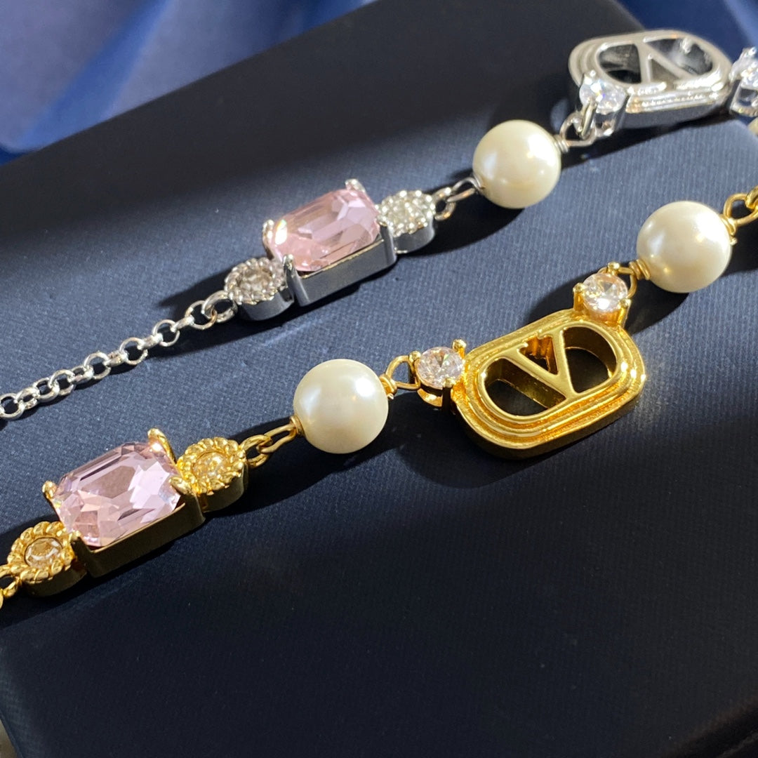 V Emblem Crystal-Accent Pendant Necklace – Pink front view