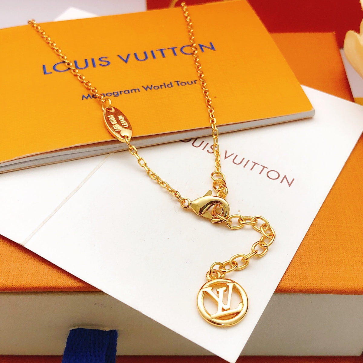 Floral Pendant Necklace in Gold-Tone – Design 002 side detail