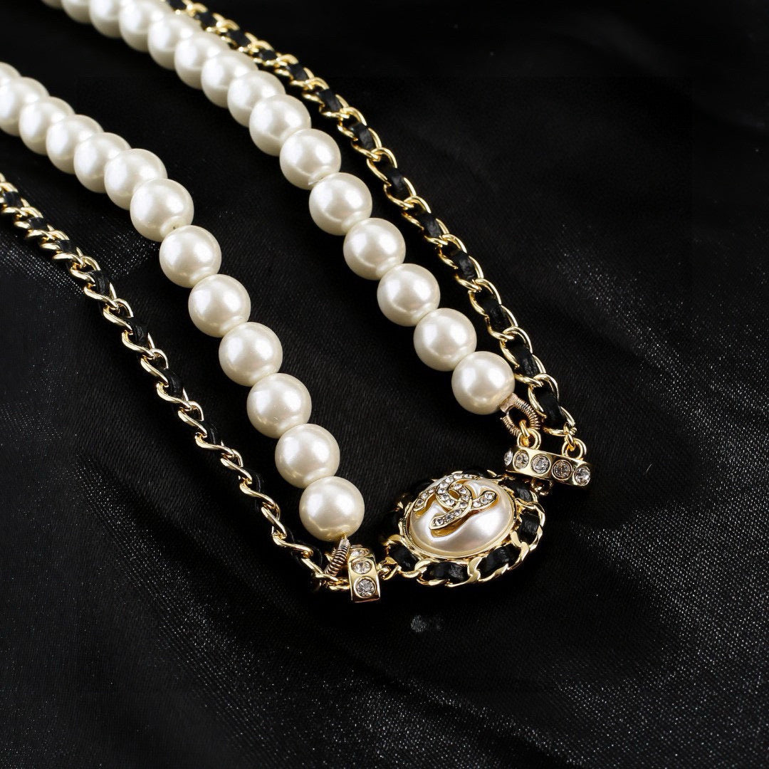 Pearl Jewelry Accessory in Gold-Tone – Pearl Detail styled product view