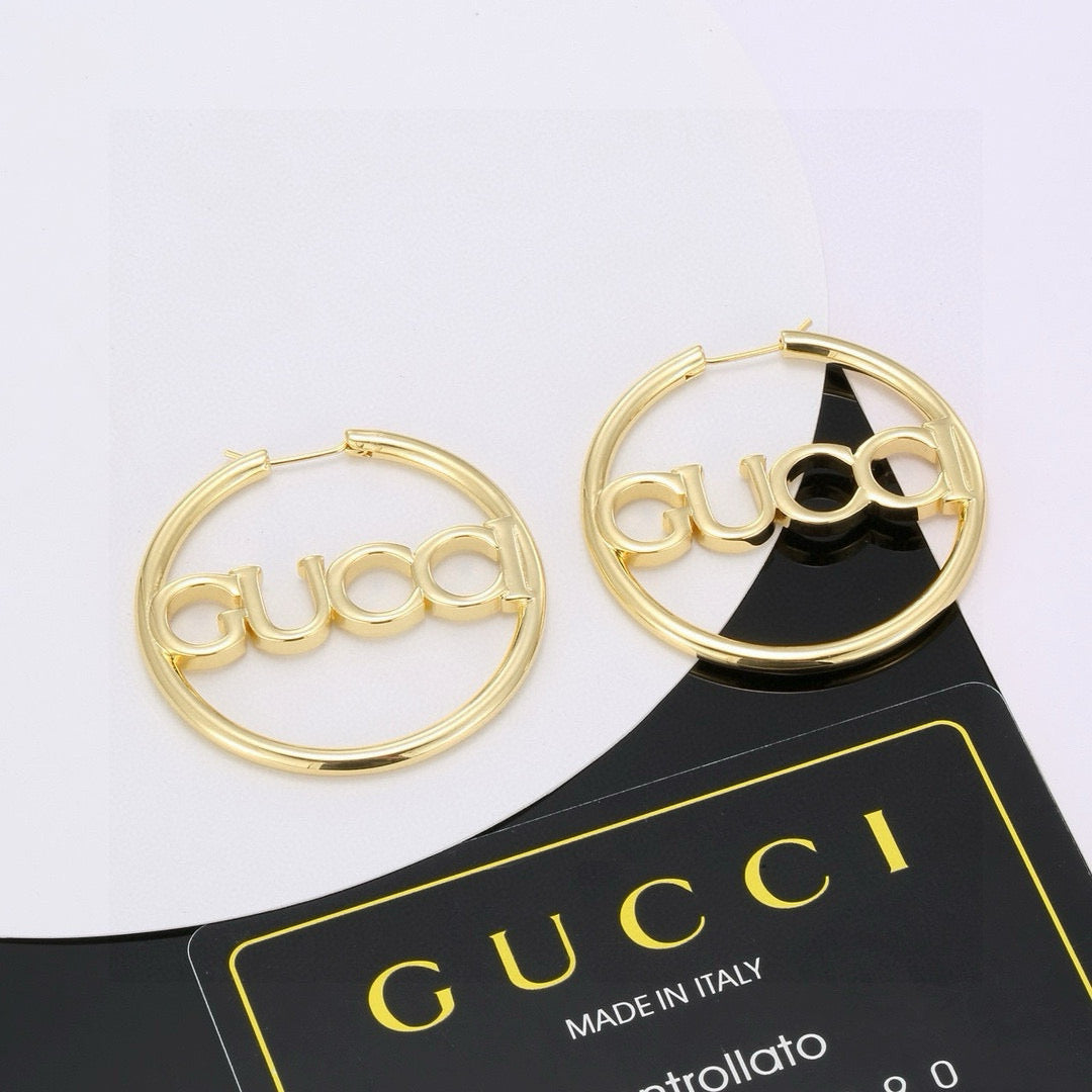 Geometric Emblem Pendant Necklace in Polished Metal-Tone – Design 003 main product view