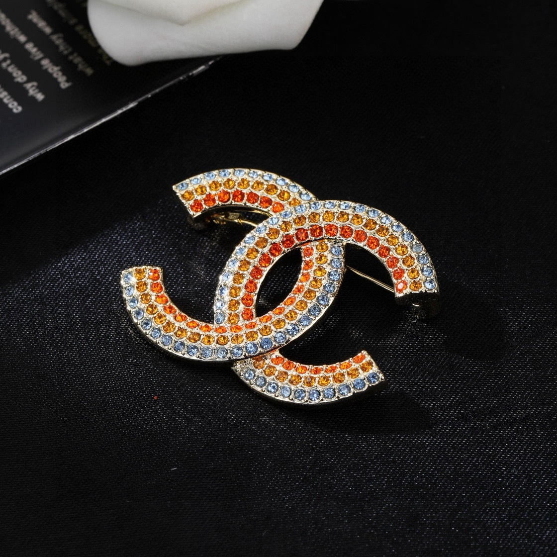 Double-C Emblem Brooch in Polished Metal-Tone – Design 013 front product view