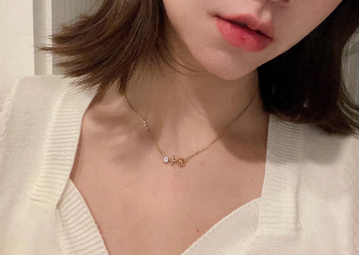 Letter Emblem Pendant Necklace in Polished Metal-Tone – Design 009 close-up detail