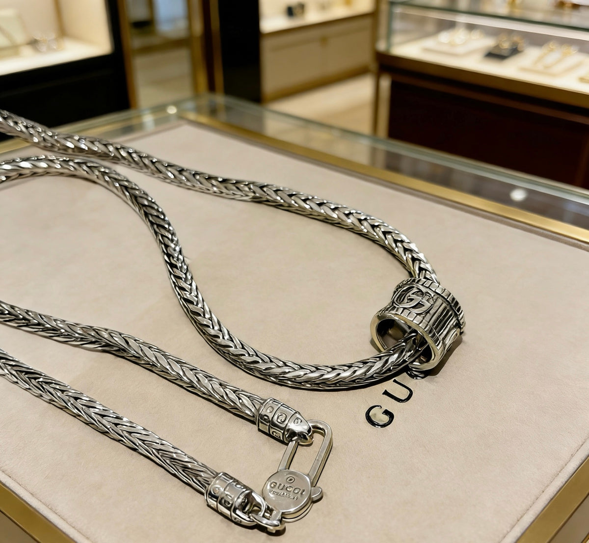 Double-G Emblem Pendant Necklace in Polished Metal-Tone – Design 034 detail view