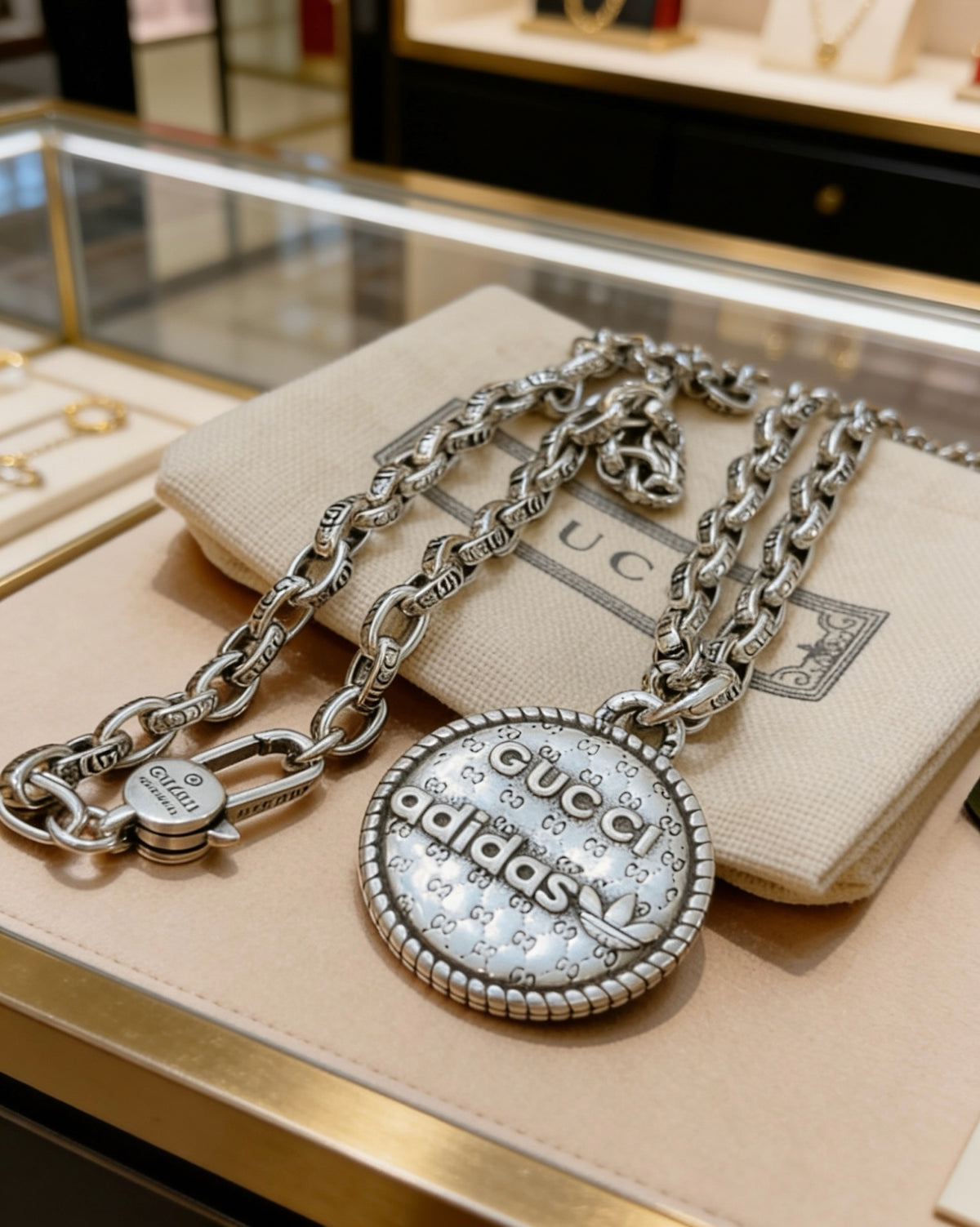 Double-G Emblem Pendant Necklace in Polished Metal-Tone – Vintage Detail – Design 013 side detail