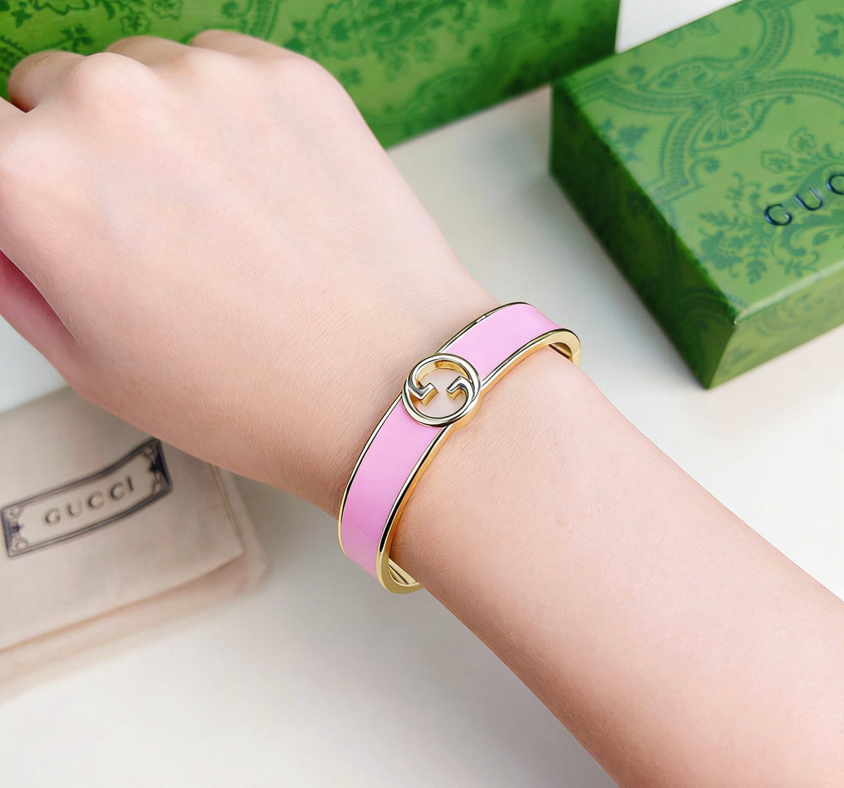 Double-G Emblem Bangle in Polished Metal-Tone – Design 014 detail view