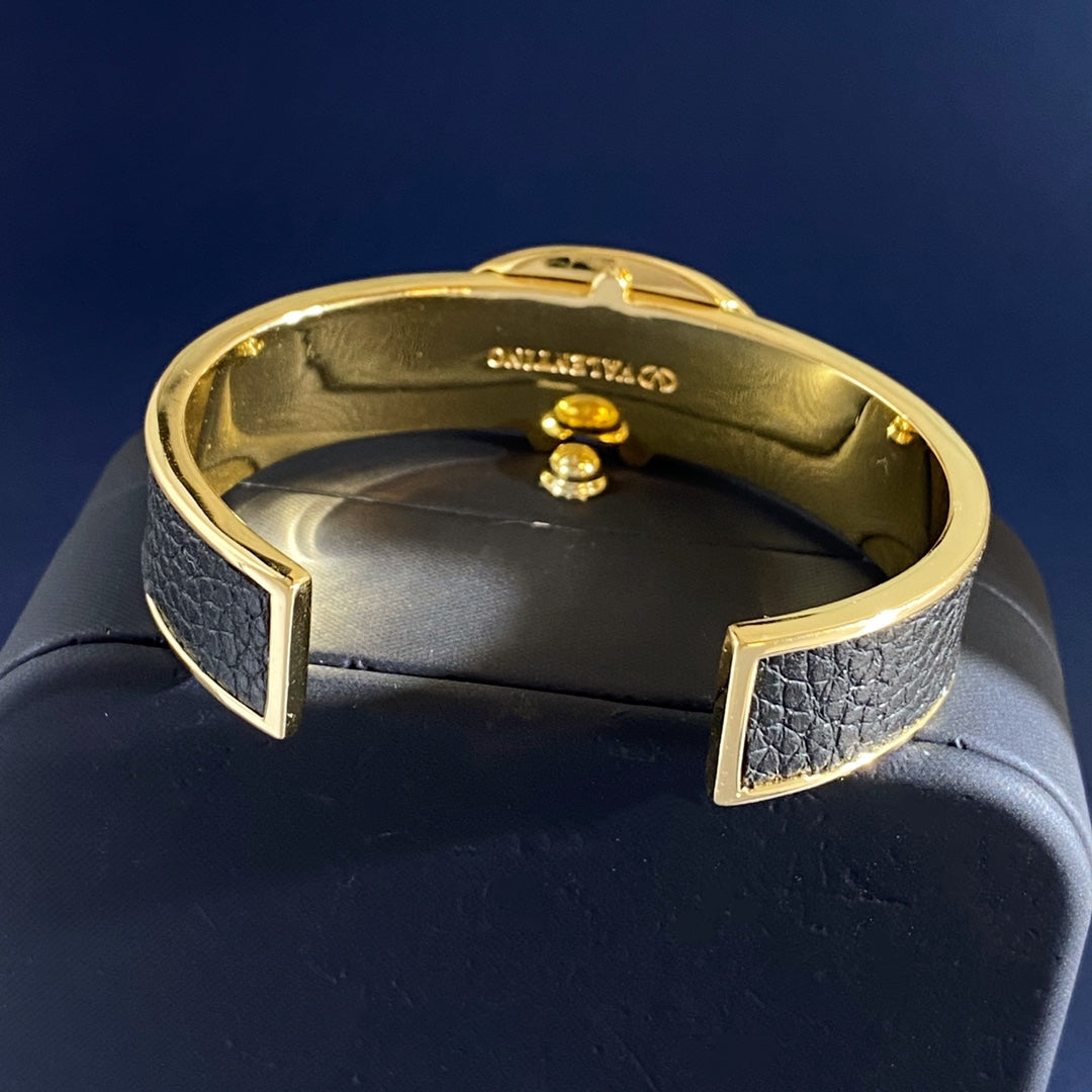 V Emblem Cuff Bracelet in Gold-Tone – Black detail view