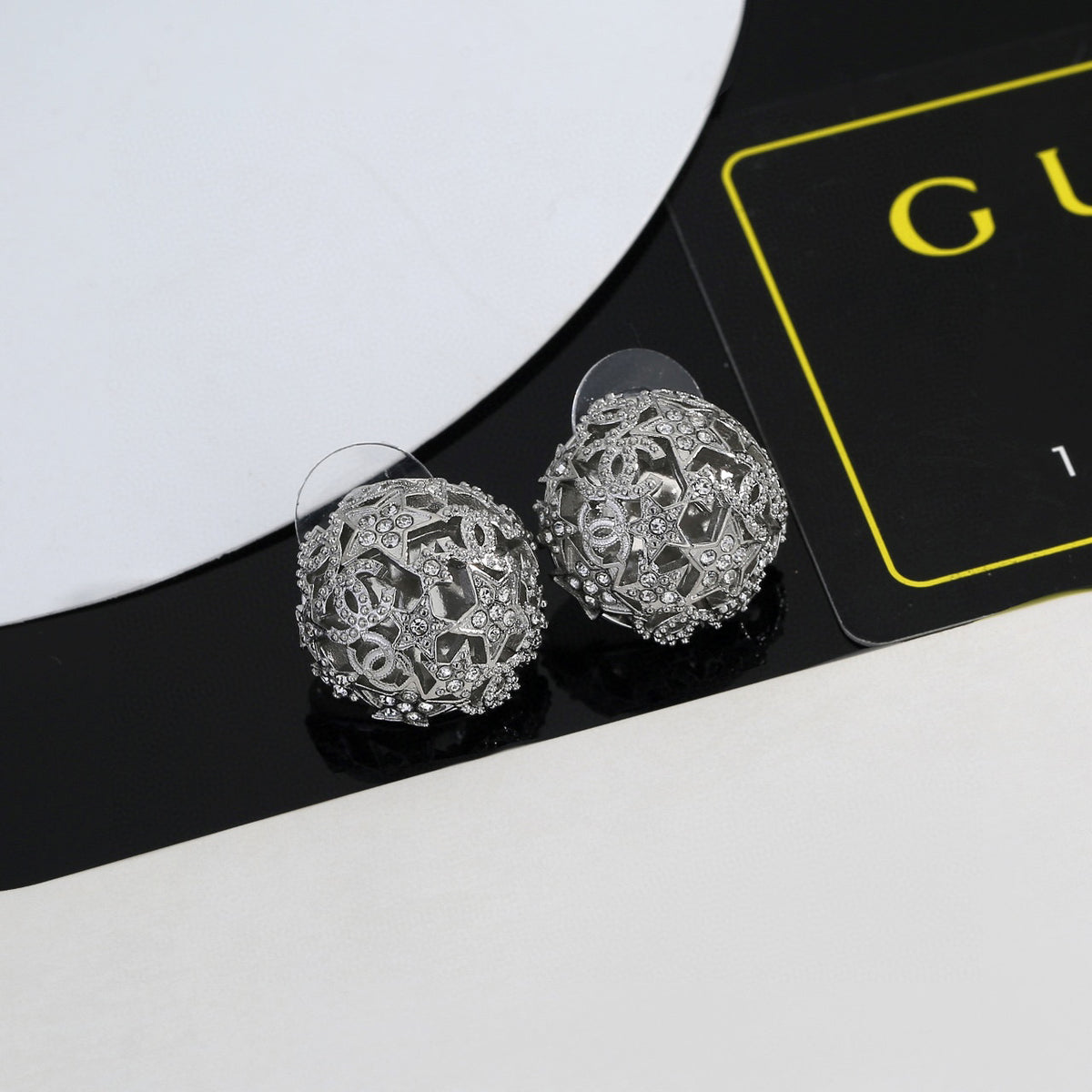 Star Stud Earrings in Gold-Tone – Star Detail – Design 004 side detail