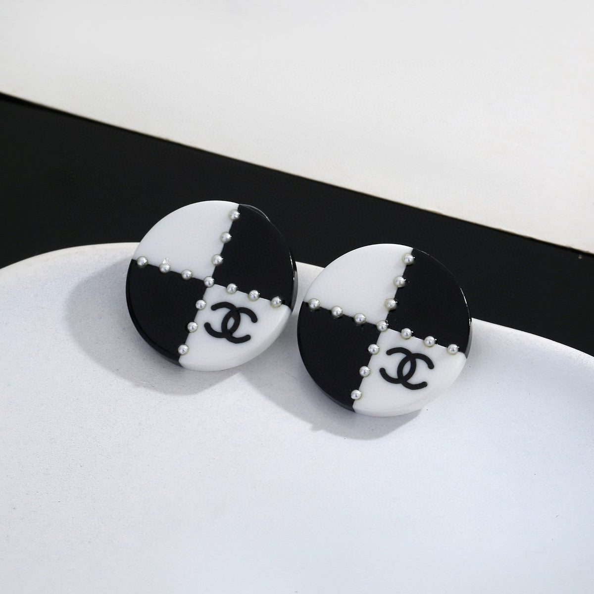 Signature Emblem Stud Earrings in Gold-Tone – Design 018 close-up detail