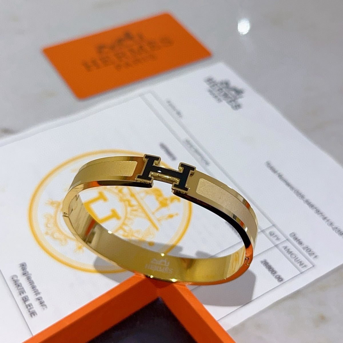 Horse Bangle in Gold-Tone – Design 016 front product view