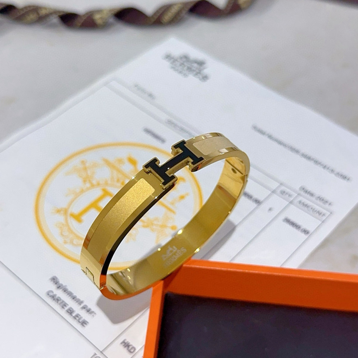 Horse Bangle in Gold-Tone – Design 016 main product view