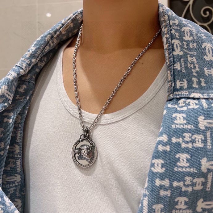 Double-G Emblem Pendant Necklace in Polished Metal-Tone – Vintage Detail – Design 019 front product view