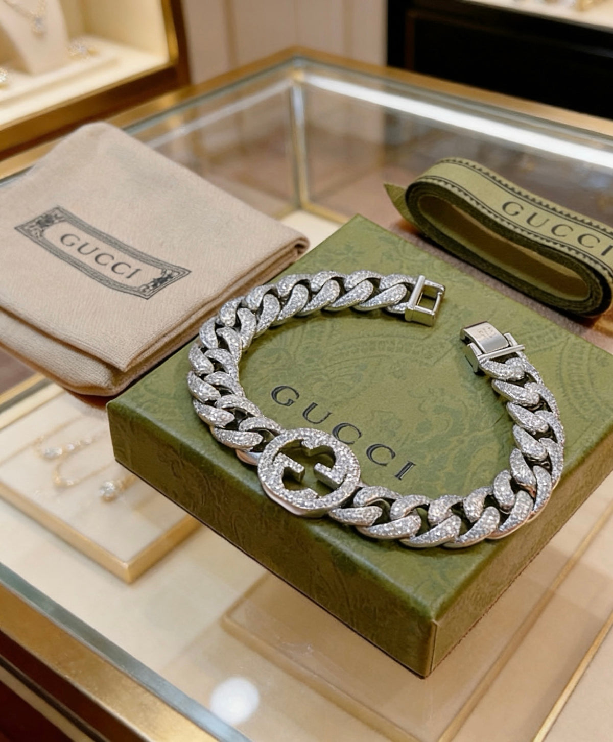 Geometric Emblem Bracelet in Polished Metal-Tone – Design 029 close-up detail