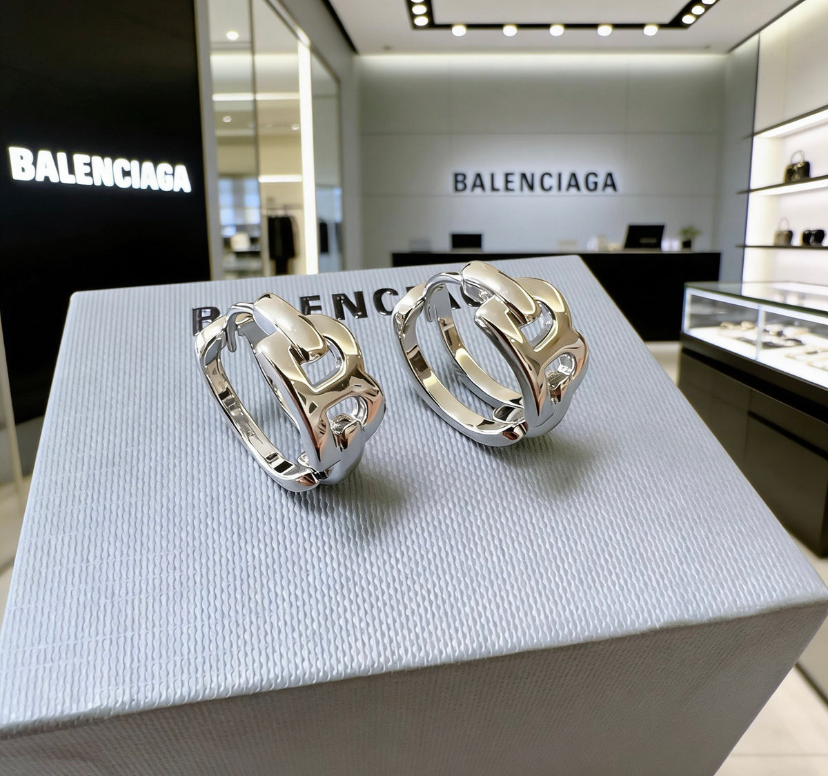 Ring Motif Stud Earrings in Polished Metal-Tone – Design 001 detail view