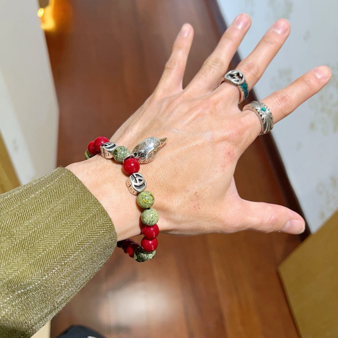 Double-G Emblem Beaded Bracelet in Polished Metal-Tone – Crystal Detail – Design 012 detail view