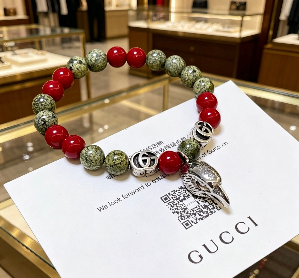 Double-G Emblem Beaded Bracelet in Polished Metal-Tone – Crystal Detail – Design 012 close-up detail