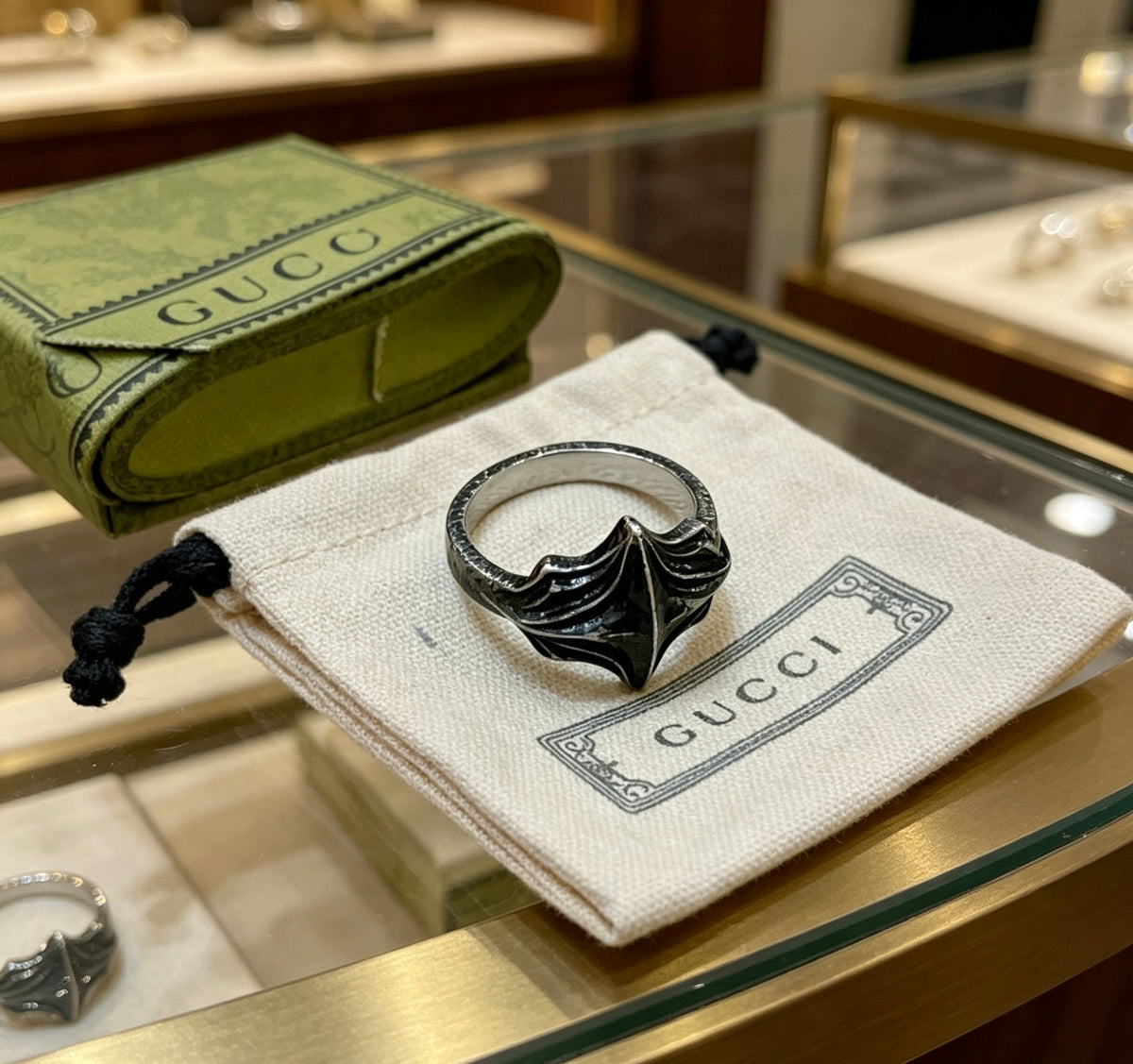 Double-G Emblem Statement Ring in Polished Metal-Tone – Design 002 detail view