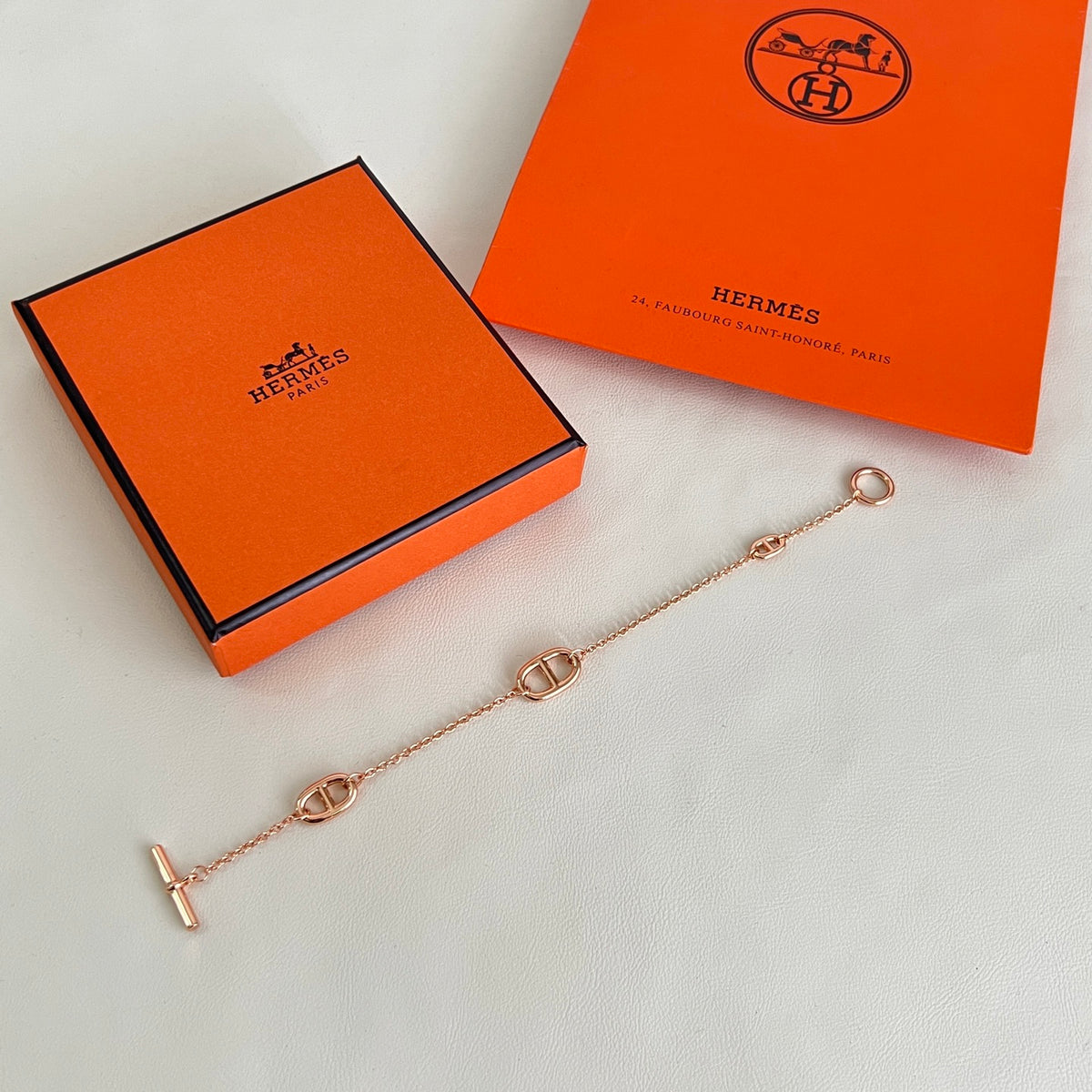 Horse Bracelet in Polished Metal-Tone – Design 005 front product view