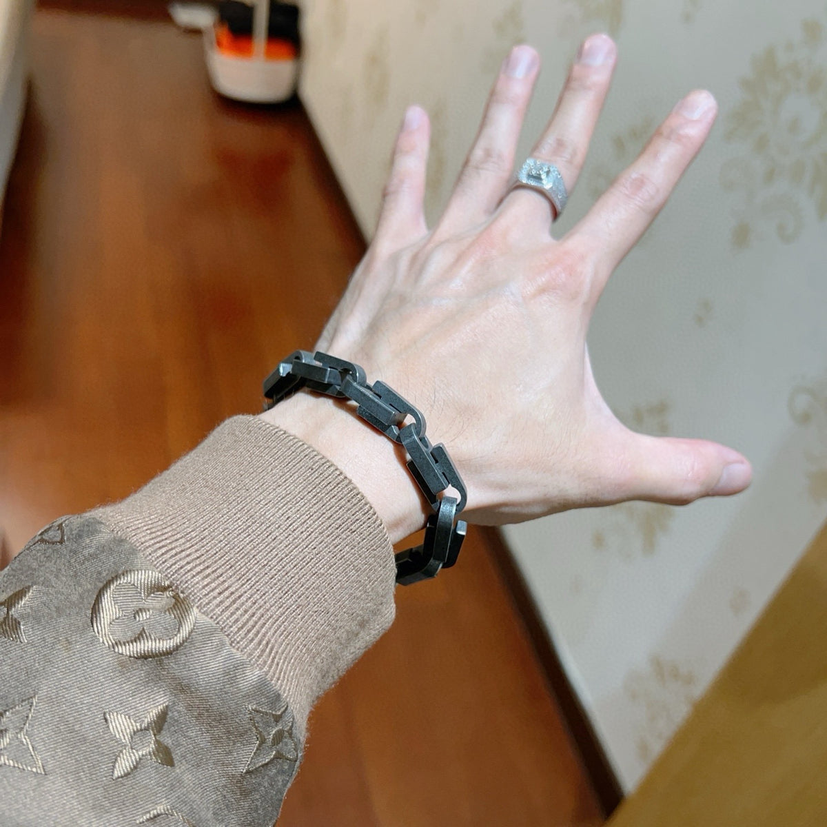 Geometric Emblem Bracelet in Polished Metal-Tone – Vintage Detail – Design 006 detail view