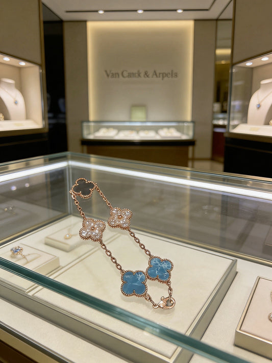 Clover Bracelet in Polished Metal-Tone – Multicolor main product view