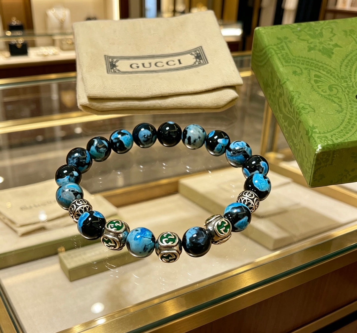 Double-G Emblem Beaded Bracelet in Polished Metal-Tone – Agate Detail – Design 014 styled product view