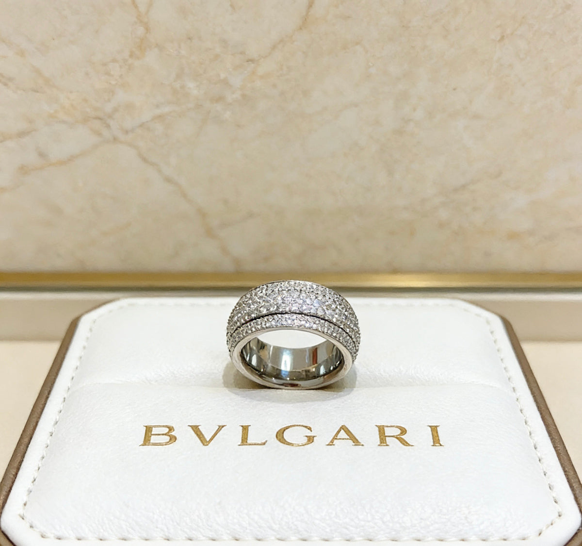 Geometric Emblem Statement Ring in Rose-Gold-Tone – Rose Gold Detail – Design 002 main product view