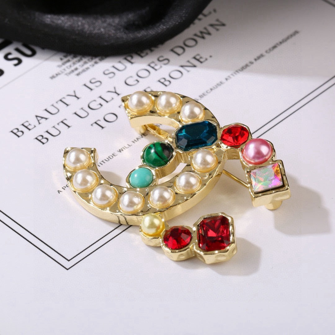 Double-C Emblem Brooch in Polished Metal-Tone – Pearl Detail – Design 005 front product view