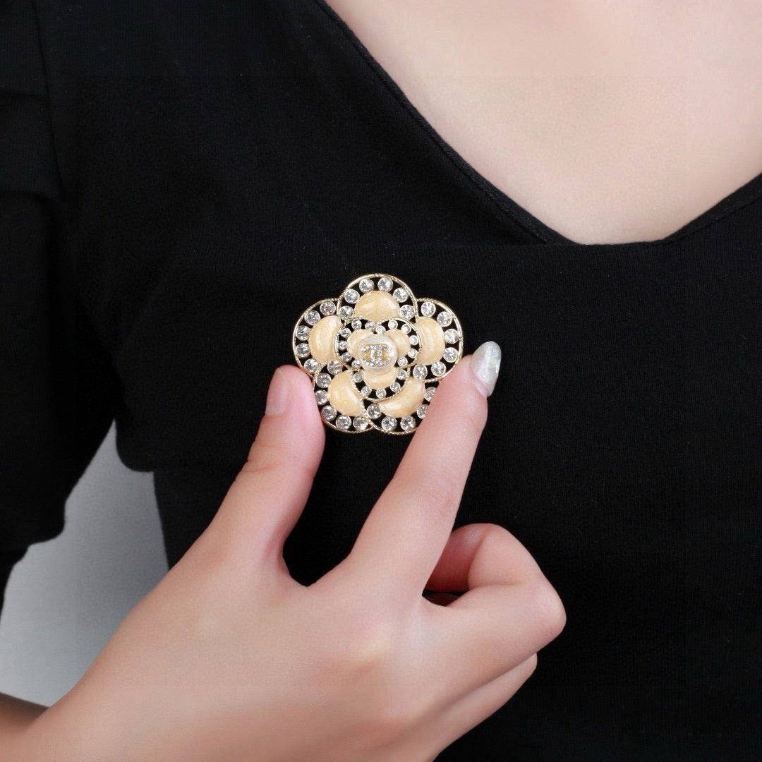 Signature Emblem Brooch in Polished Metal-Tone – Design 020 front product view
