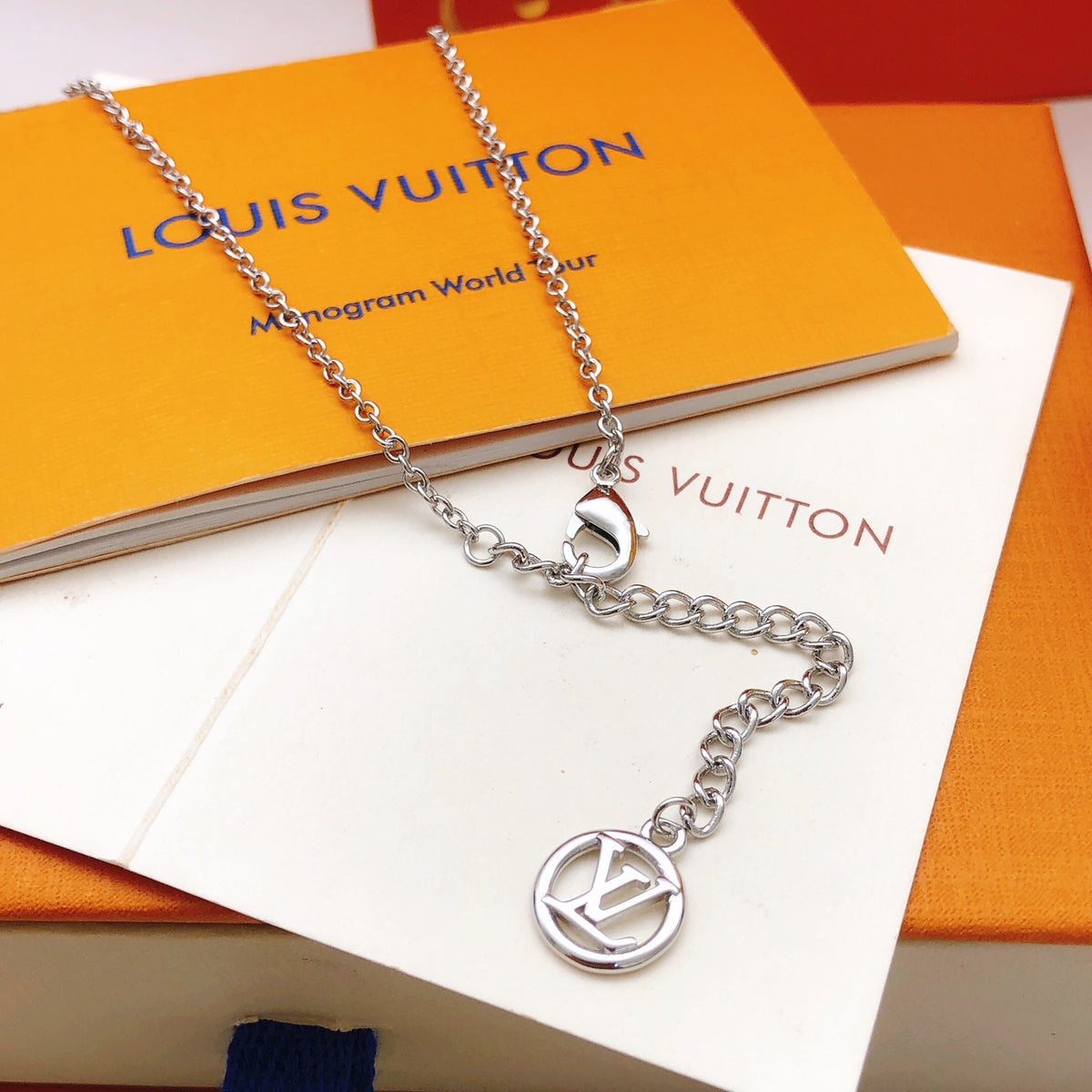 Geometric Emblem Pendant Necklace in Silver-Tone – Silver Detail – Design 007 close-up detail