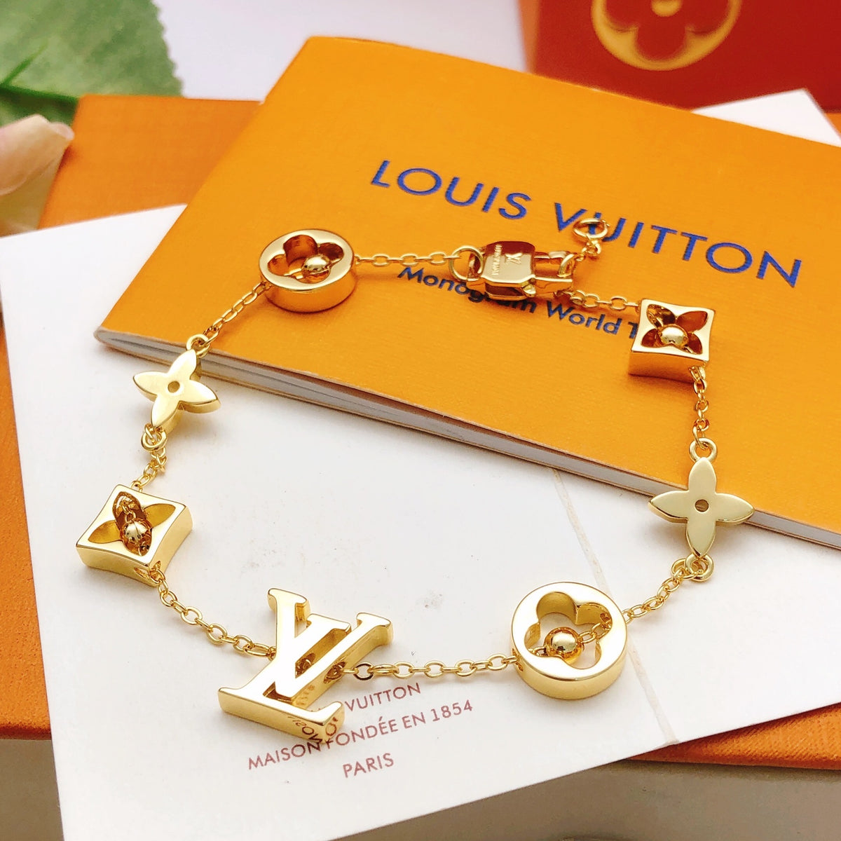 Geometric Emblem Bracelet in Gold-Tone – Design 056 detail view