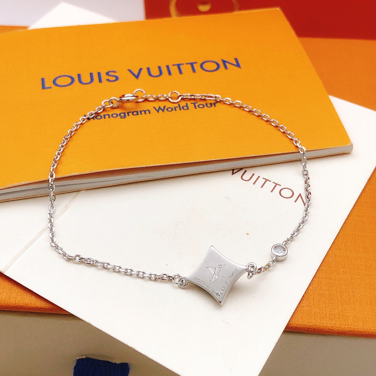 Geometric Emblem Bracelet in Gold-Tone – Blue Detail – Design 007 detail view