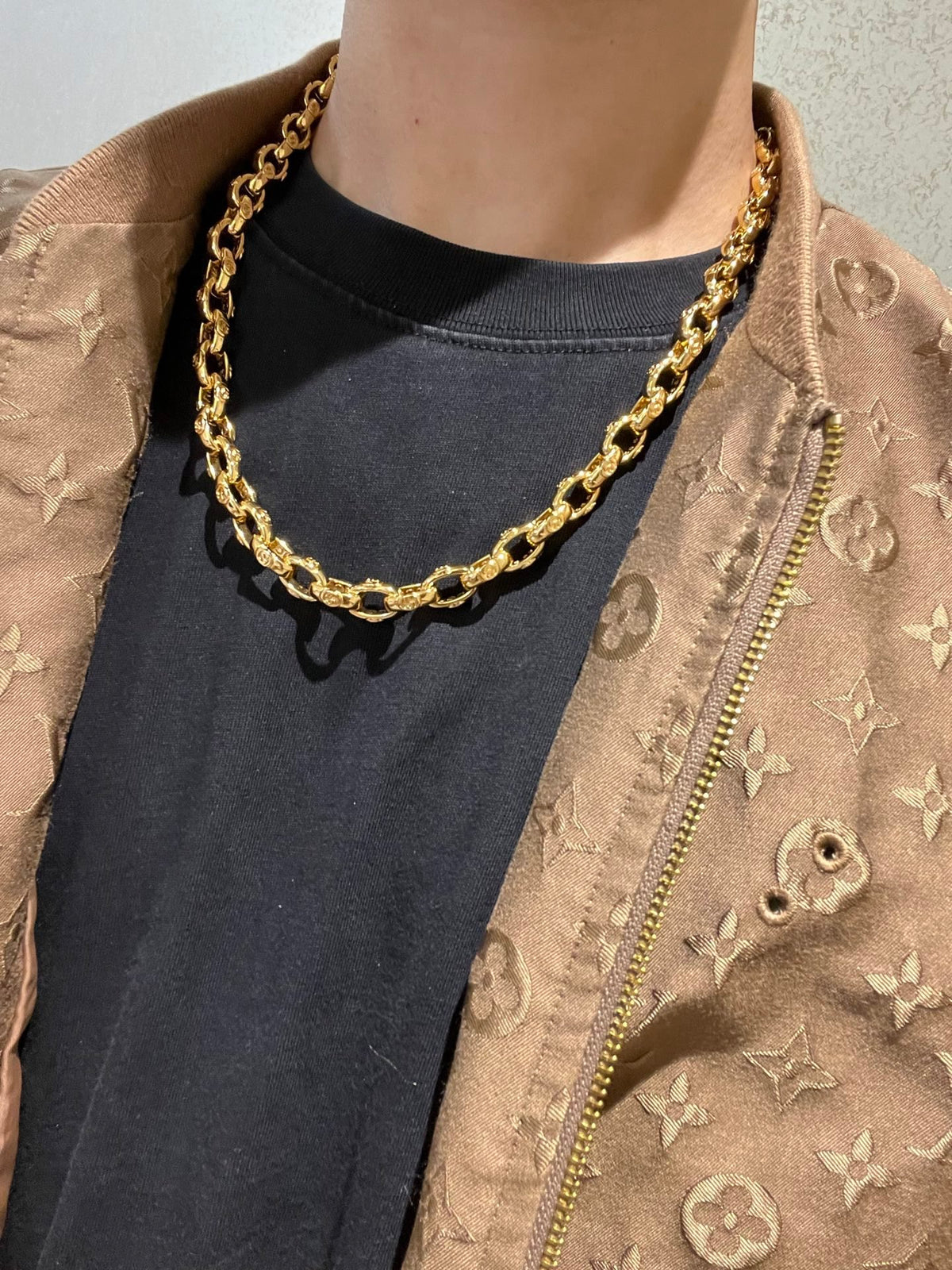 Double-G Emblem Pendant Necklace in Polished Metal-Tone – Design 117 styled product view