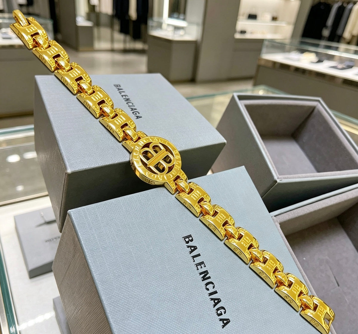 Geometric Emblem Bracelet in Polished Metal-Tone – Design 044 front product view