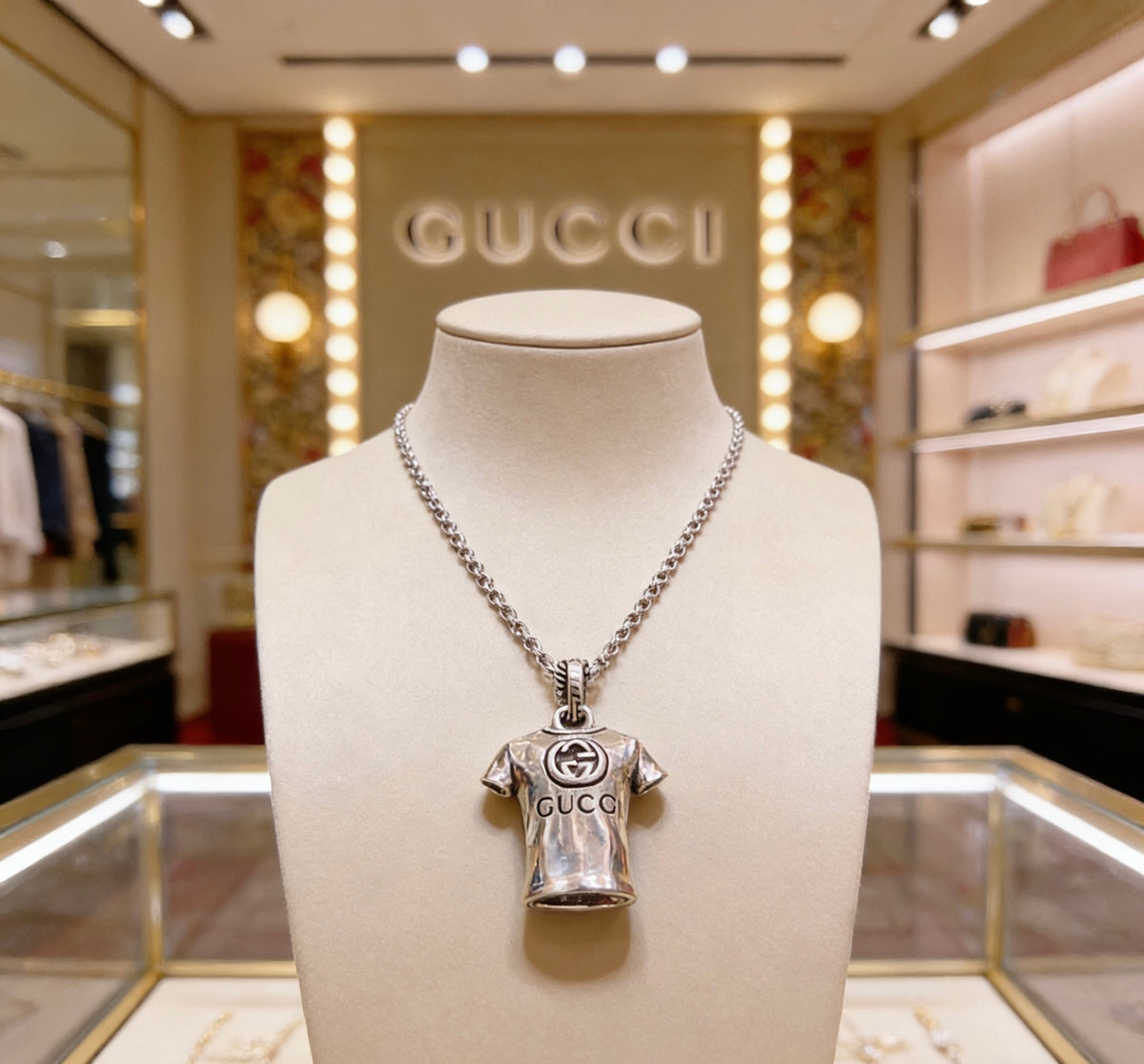 Double-G Emblem Pendant Necklace in Silver-Tone – Vintage Detail – Design 029 front product view