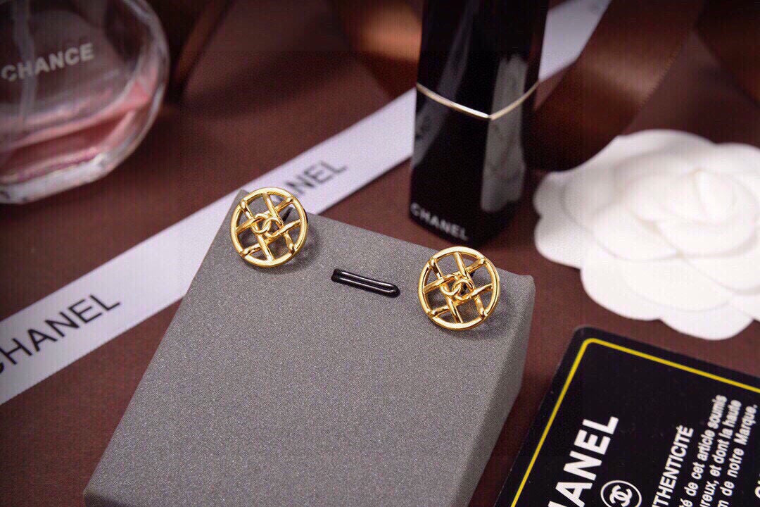 Signature Emblem Stud Earrings in Polished Metal-Tone – Design 029 front product view